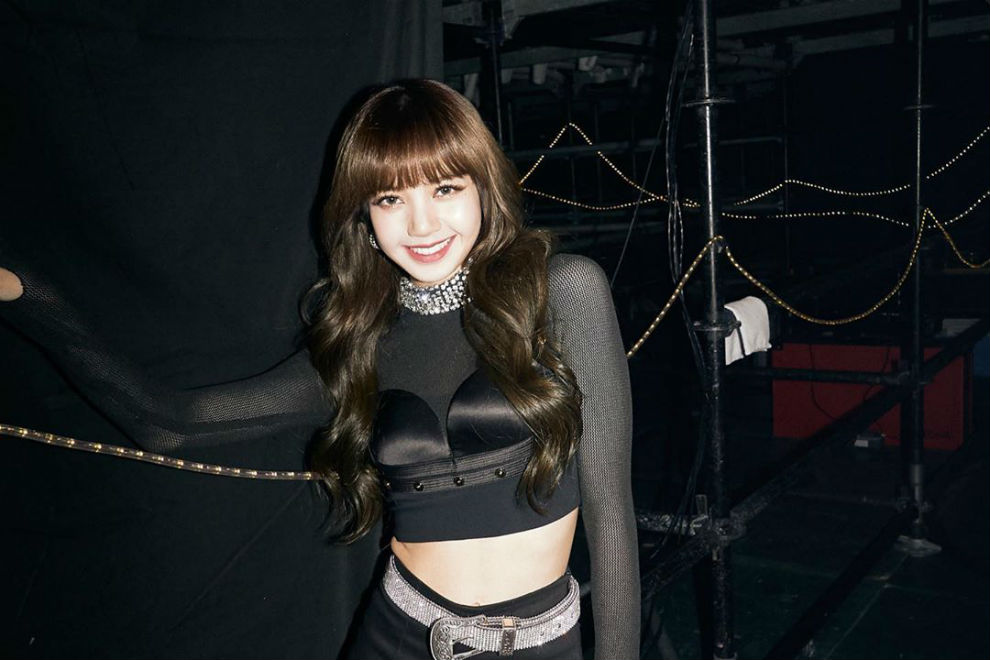 Лиса из Blackpink анонсировала сольный трек