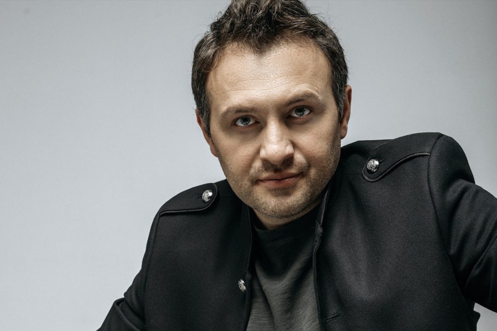 «Мой продюсер сразу мне сказал: Есть два пути». Я выбрал тяжелый” — Авет Саркис