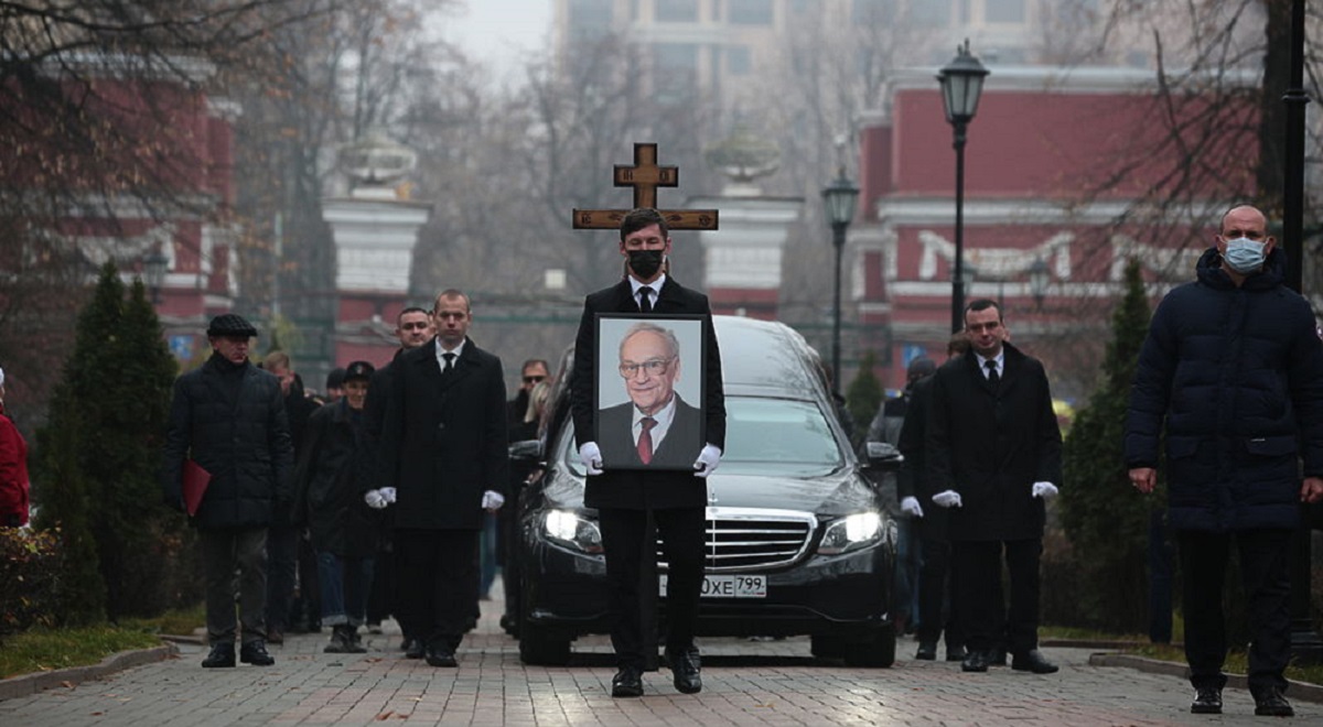 Дочь и внуки Игоря Кириллова не присутствовали на прощании с ним