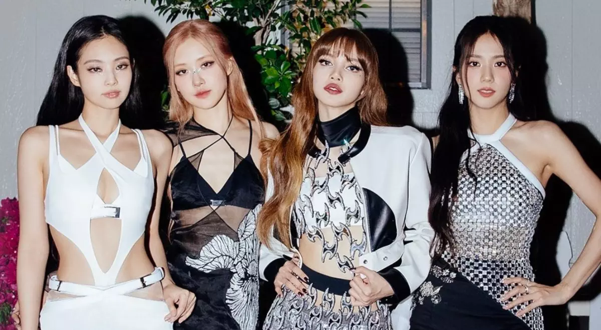 Лиза из BLACKPINK выпустила официальный тизер к новому клипу «DREAM»