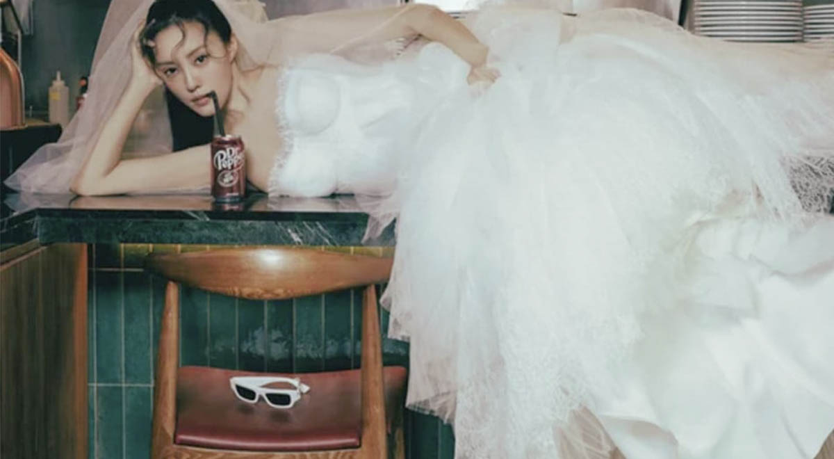 Актриса Хёмин показала свадебные фотографии в новом выпуске журнала Allure Korea