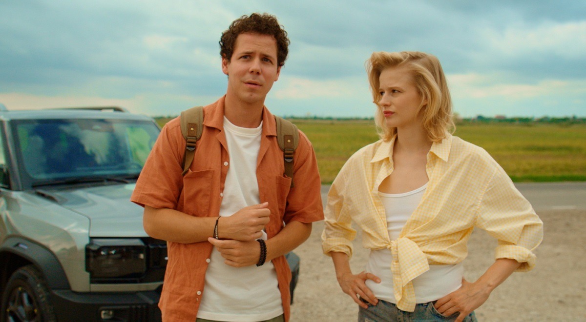 «Чётко разделяю личное и профессиональное»: Филипп Ершов — о путешествии в 90-е, коллегах и творческой семье