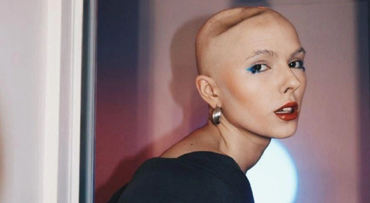 Алые розы и надпись «Я могу всё»: как прошли похороны Ирины Небоги, скончавшейся от рака