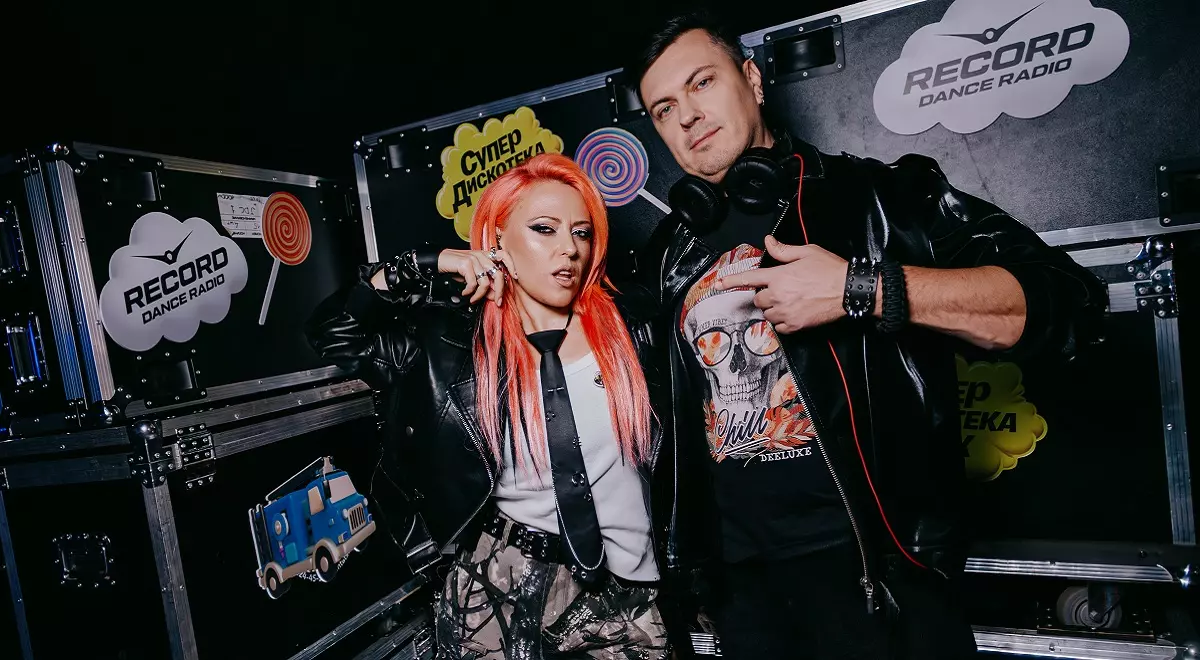 «Мы всегда заходим в правильные двери»: группа «Вирус» — о предательстве, выступлении для собаки и дружбе в шоу-бизнесе