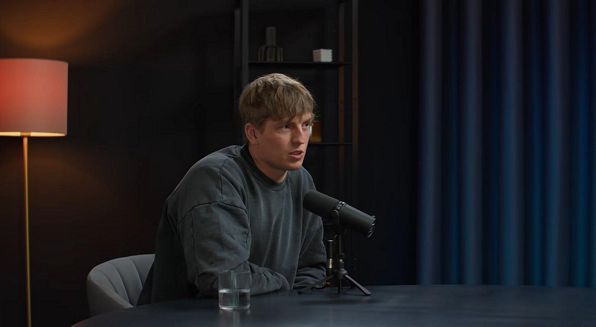 «Наговорил гадостей»: Щербаков раскаивается перед продюсером ТНТ