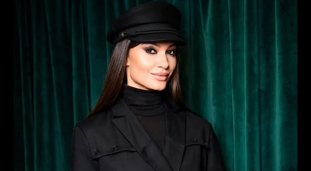 «Общение и переписка — это уже измена»: Секрет долгого брака от Ирины Йовович