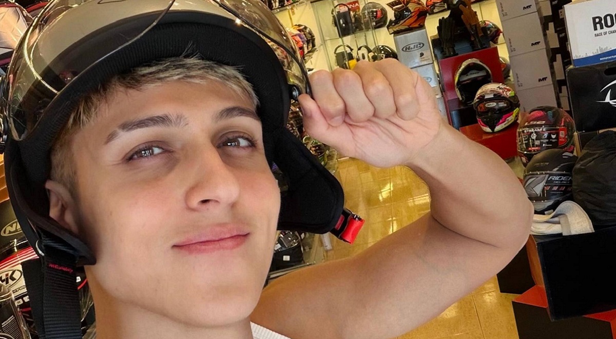 Покатился кубарем: Хабиб попал в ДТП на байке в Таиланде