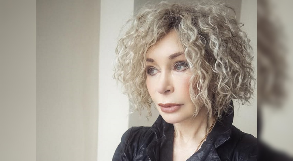 Татьяна Васильева попала под колеса автомобиля