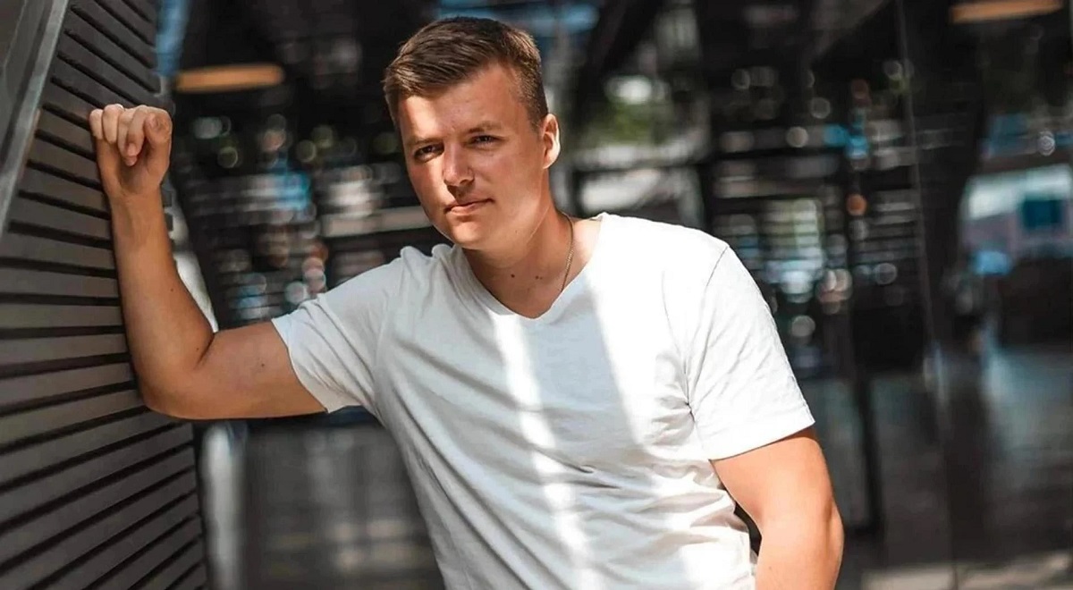 Попрощался с детьми заранее: Артема Чекалина увезли в колонию прямо из зала суда