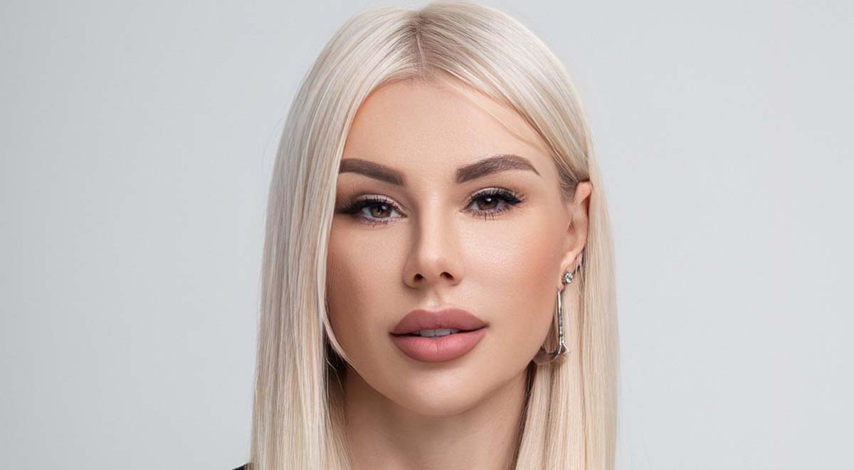 «Умные женщины прикрываются блондиком»: Татьяна Лисина рассказала, почему успешные бизнес-леди массово уходят в тотал-блонд
